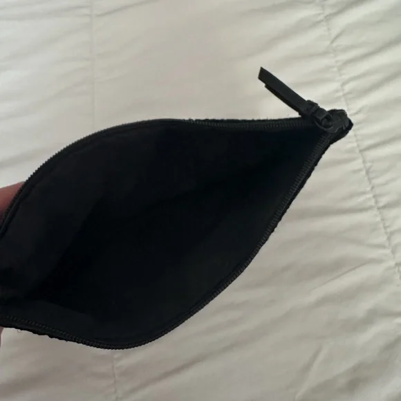 Black Victoria Secret Makeup/Skincare Pouch - Picture 2 of 3